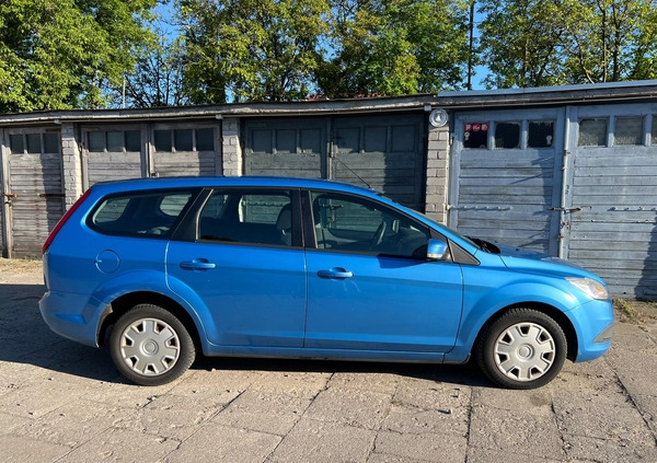 Ford Focus cena 12500 przebieg: 272000, rok produkcji 2010 z Warszawa małe 106